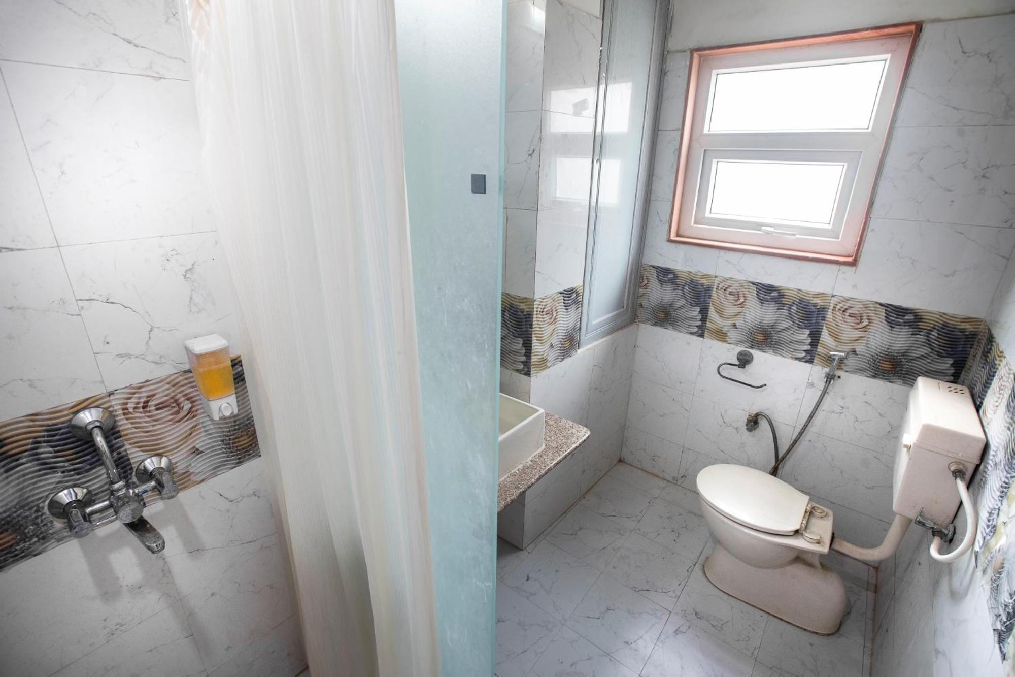 Hotel Bhakti Dhama Vrindávan Kültér fotó